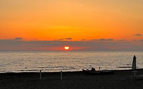 Seadream Appartamento Follonica